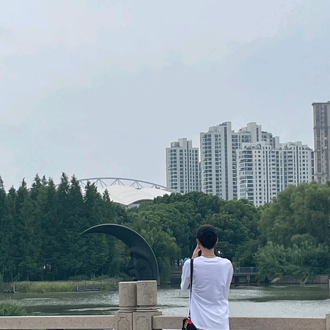 只是一把断剑罢了