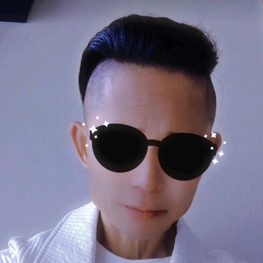 牵挂你的人是我
