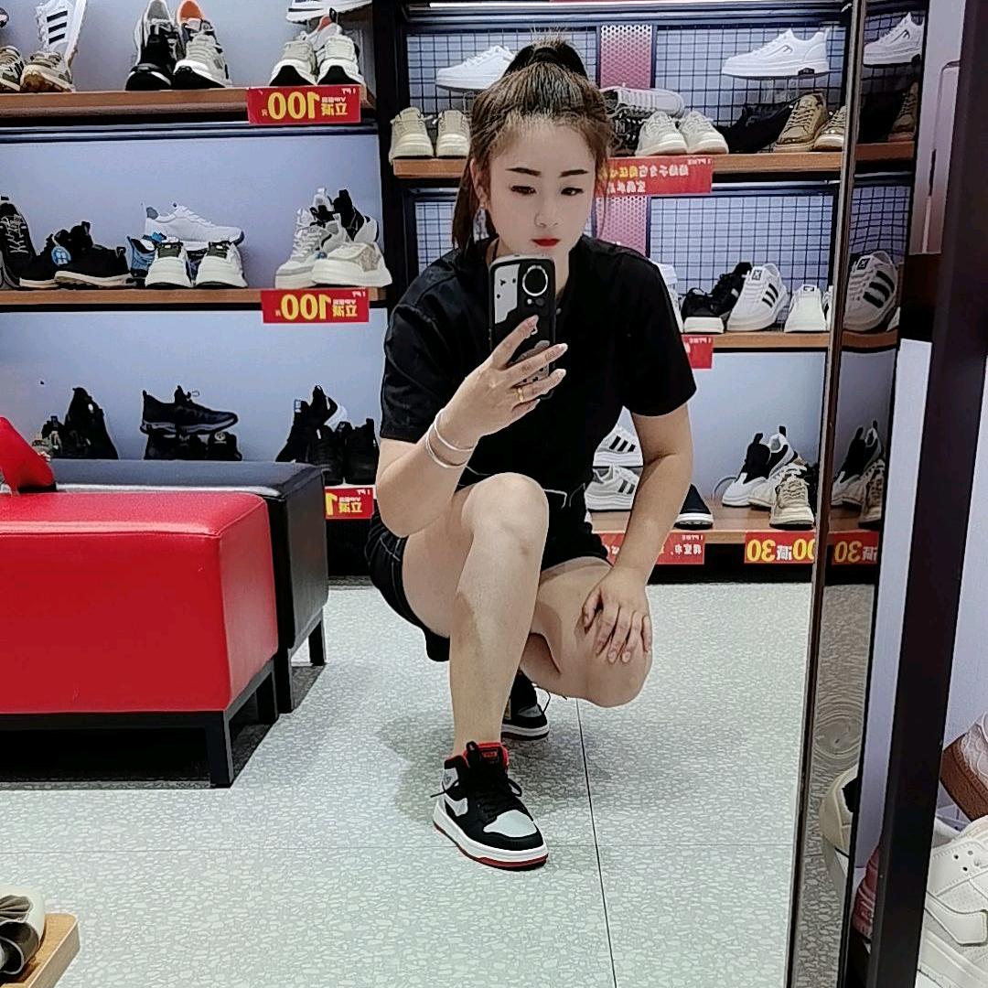 KFT脚王（修文01店）张丽