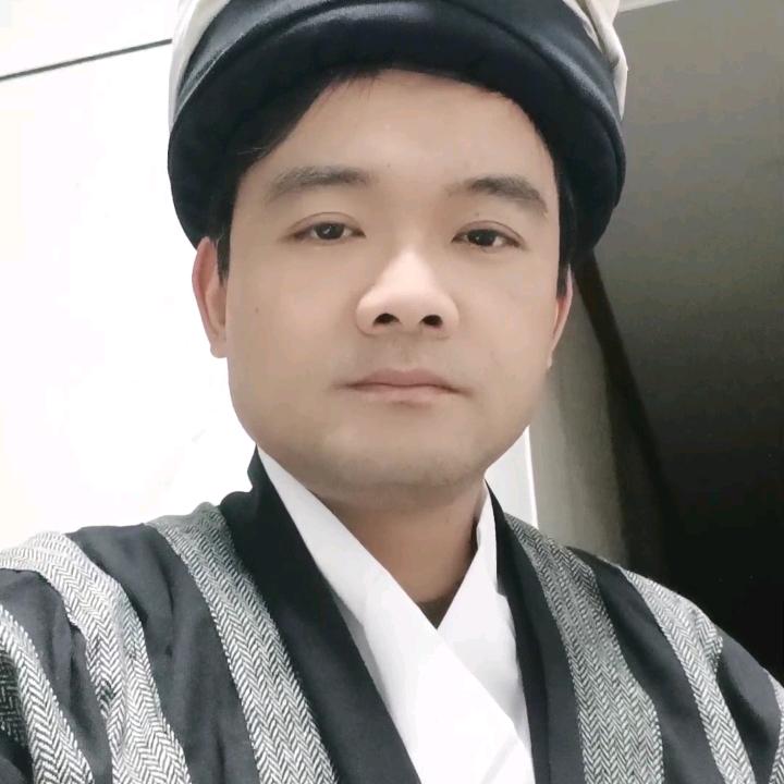 如履薄冰