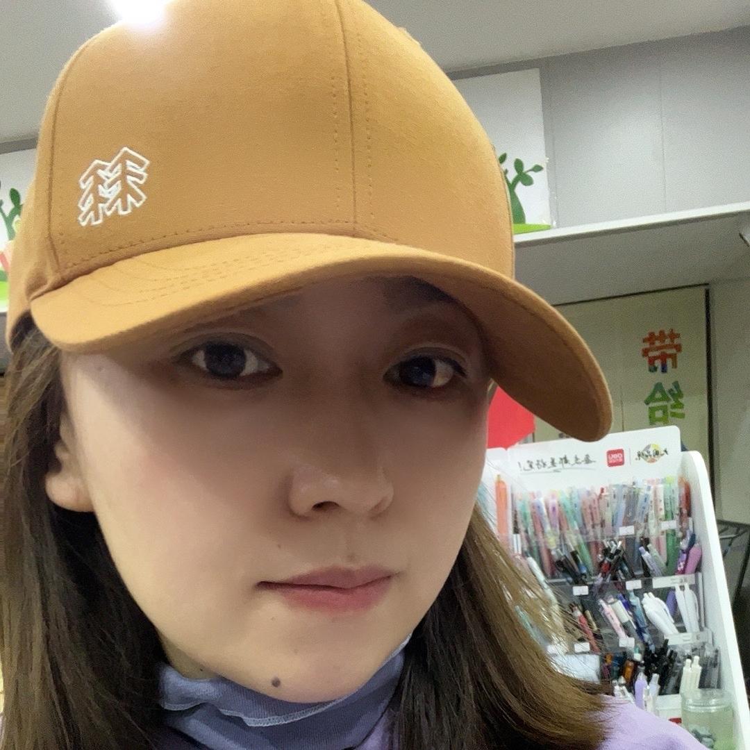 王小译