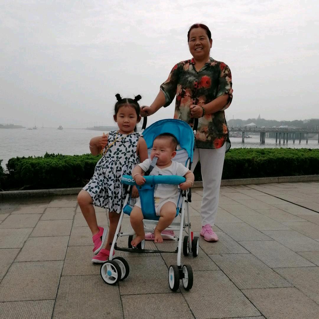 开心姥姥