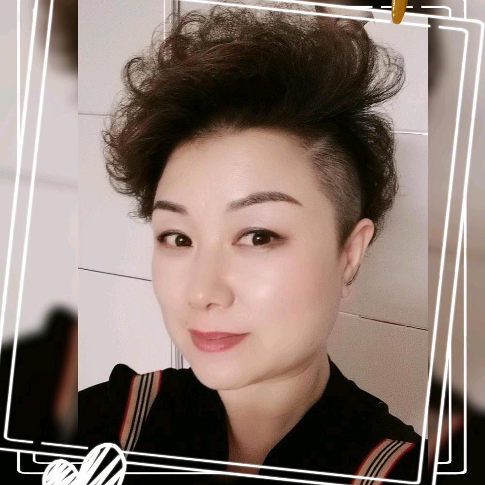 习霞发艺