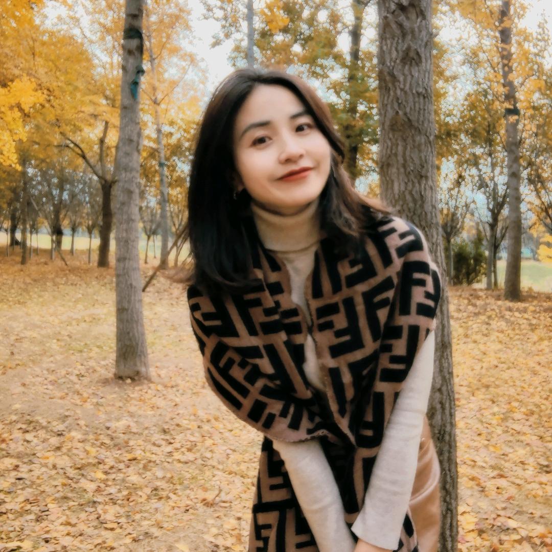 建业滨河上郡.王莉娅