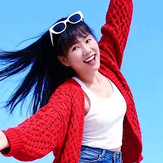 快乐天使，小梁