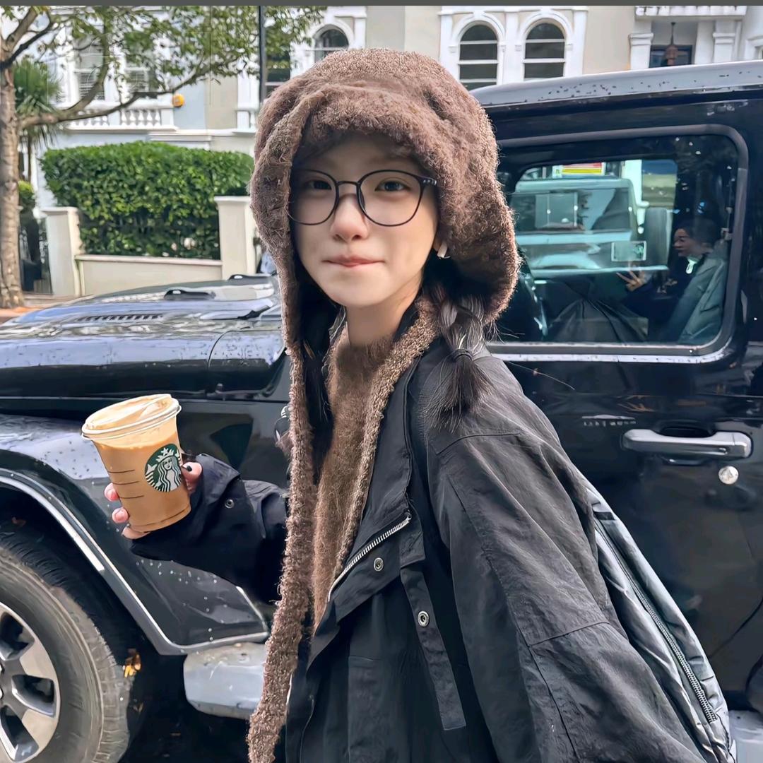 ꒦ິ∩꒦ິ