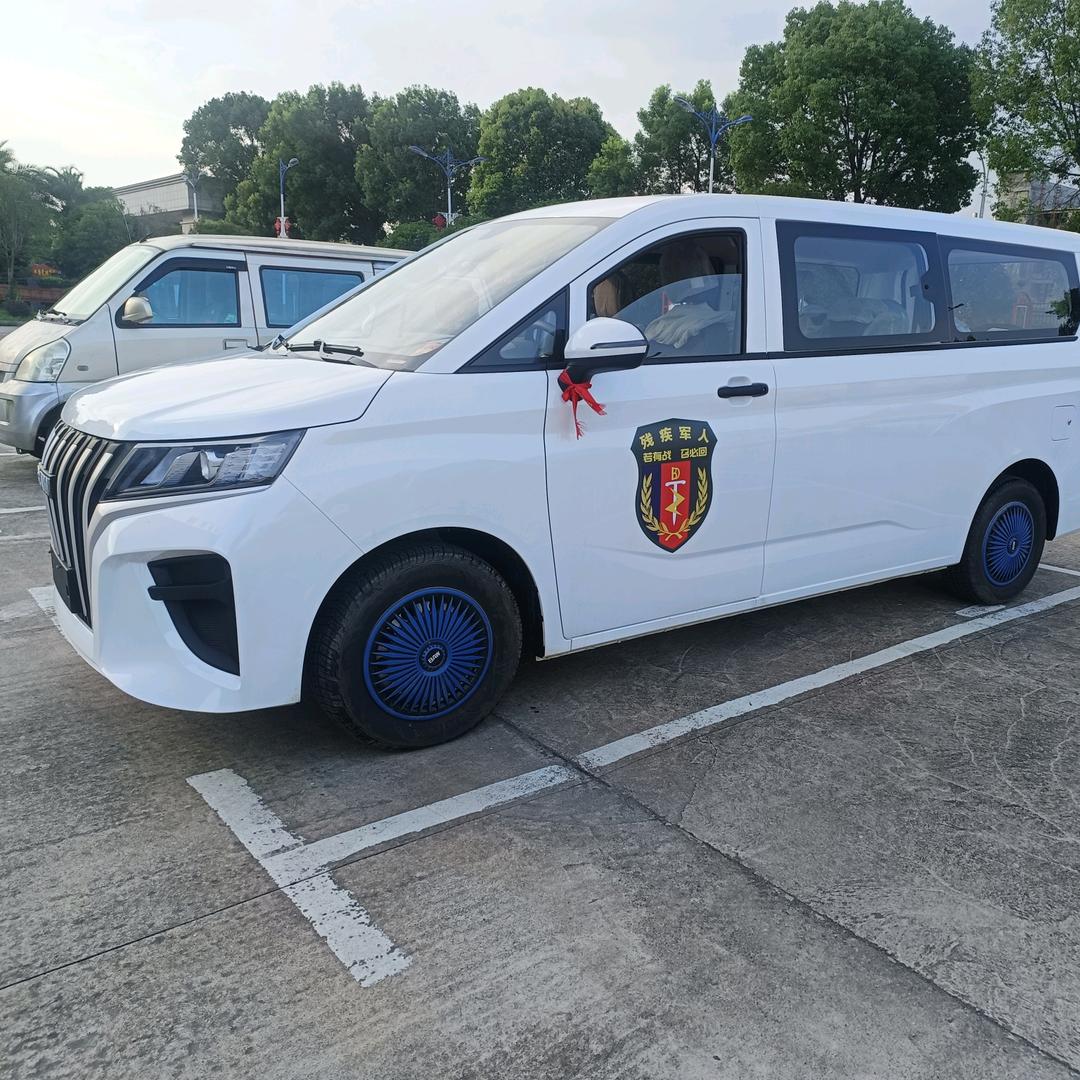 做童装的唐辉