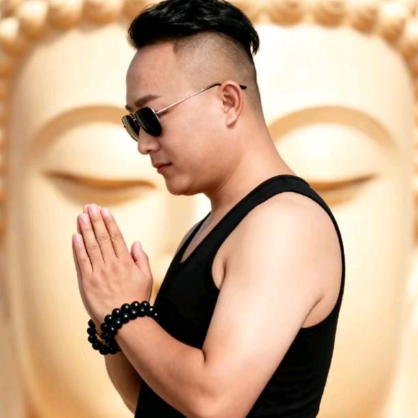 阿辉 （高价黄金回收）