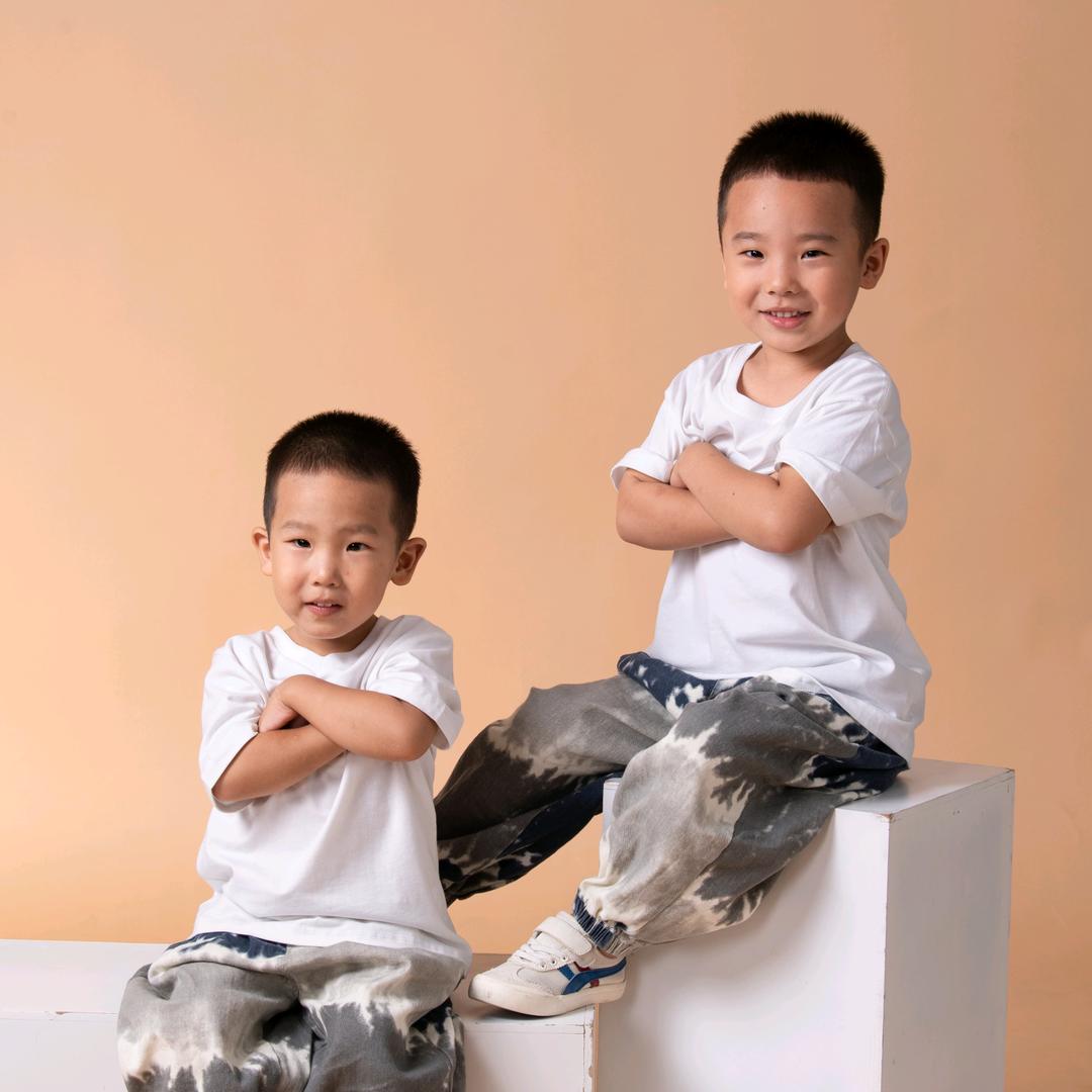 A* 小西🇨🇳代购商委红肠-接送机