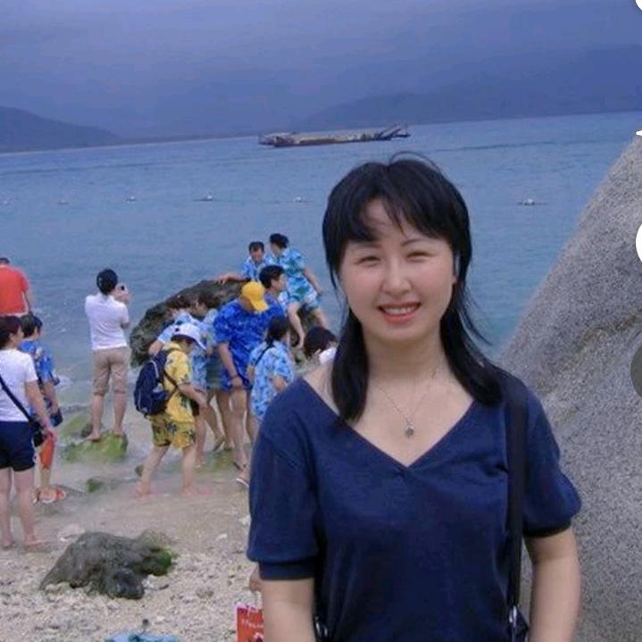 静亚