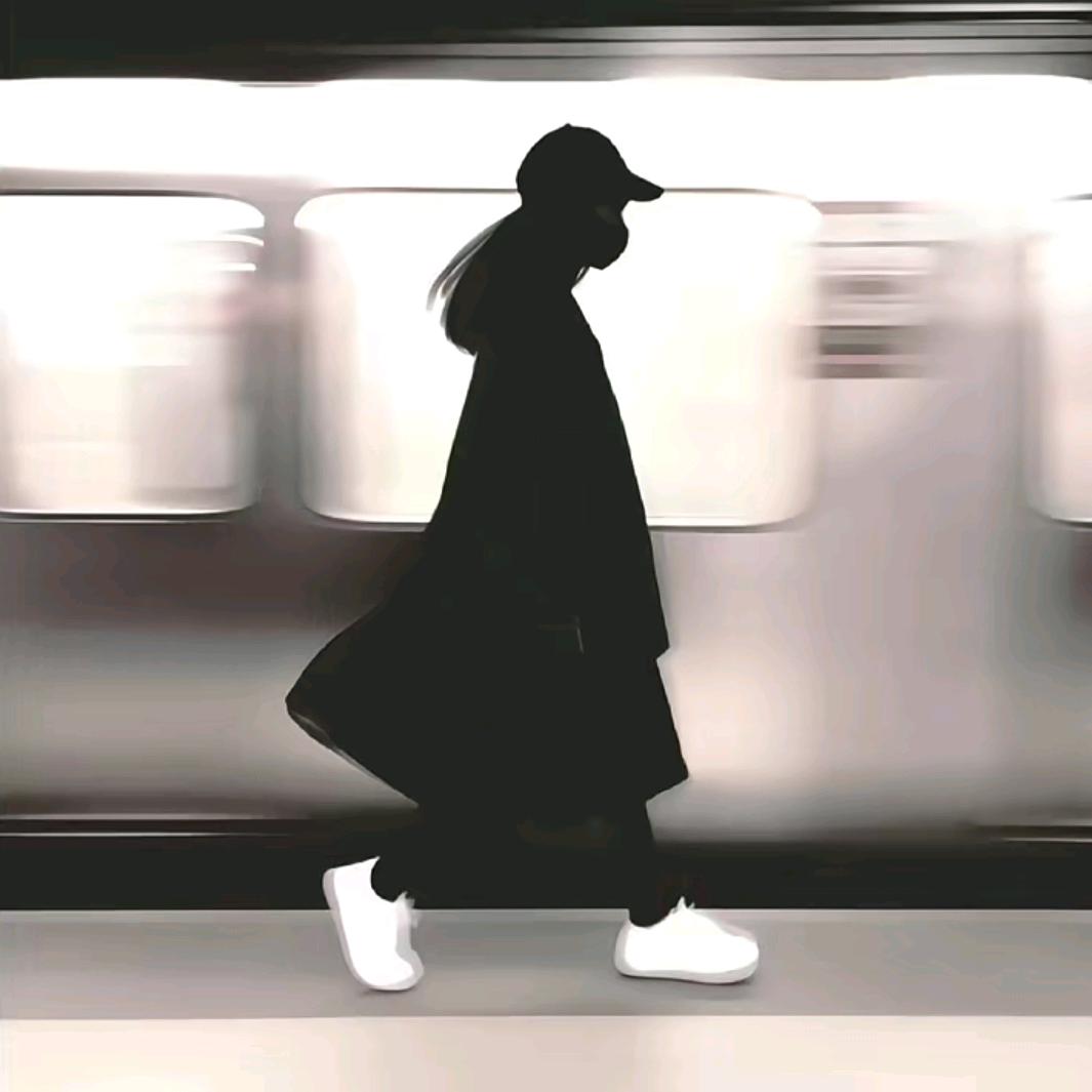 [福] 绾栀