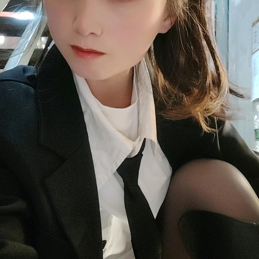 ༊ღ᭄ꦿ꯭꯭余生不将就ღ᭄༊誰