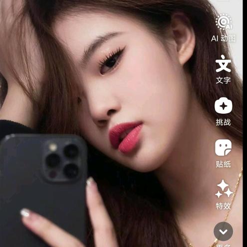 🍓哥哥一步就跨进了遥远的我的人生