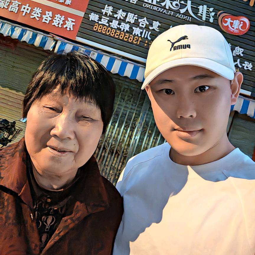 海边的辉辉