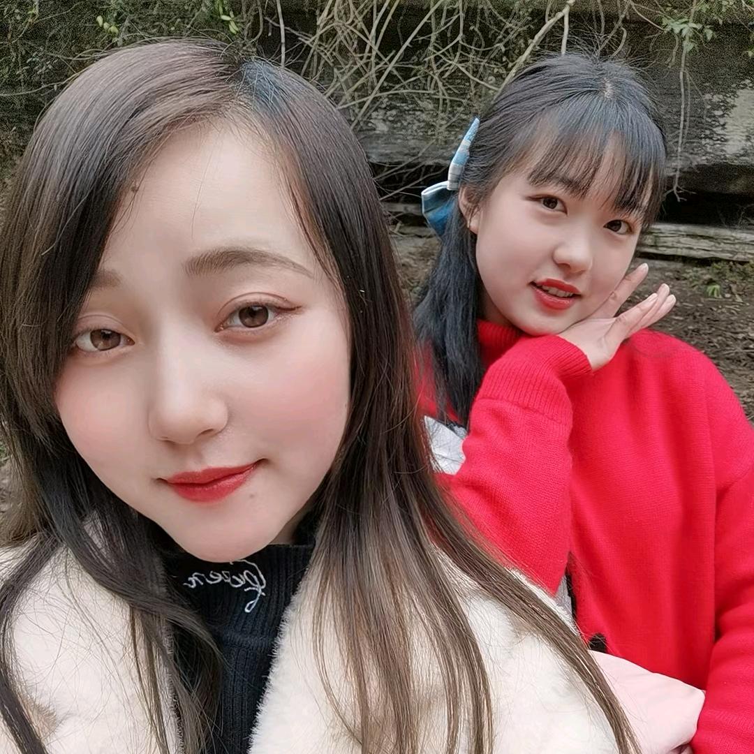 娟娟与芳芳