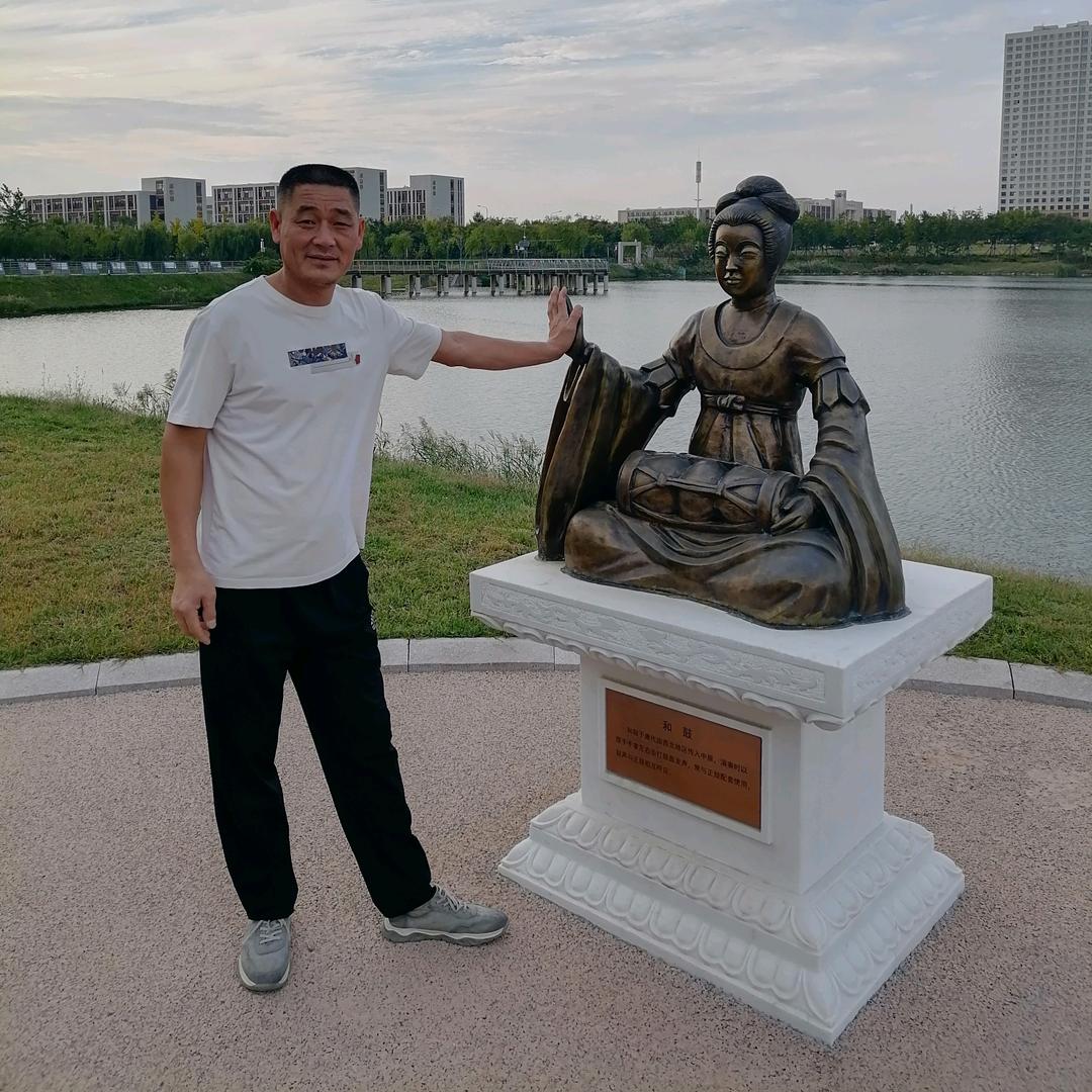 骑驴相亲郑明河木门按装