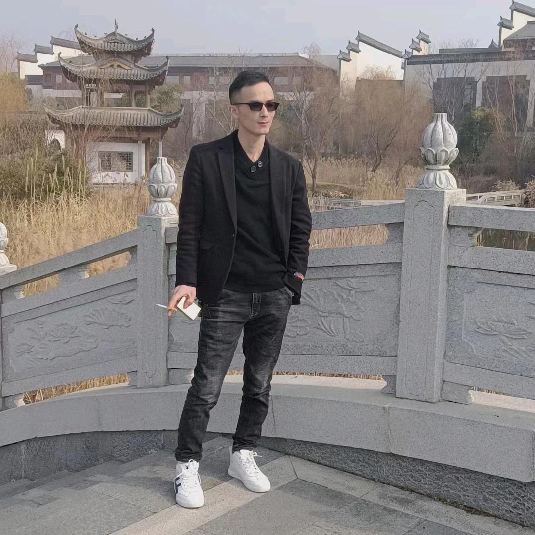 霍山浪鲸卫浴SSWW老陈