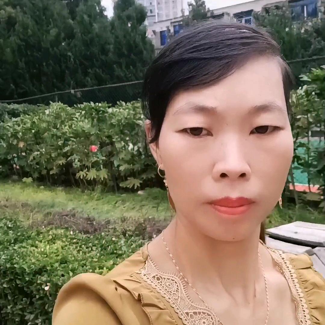 菊菊吖