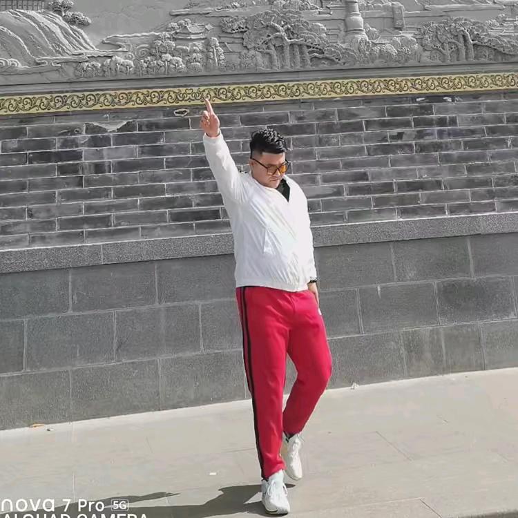 上官骑士