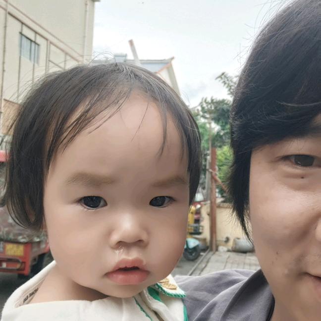 小飞丨(gun)来喽