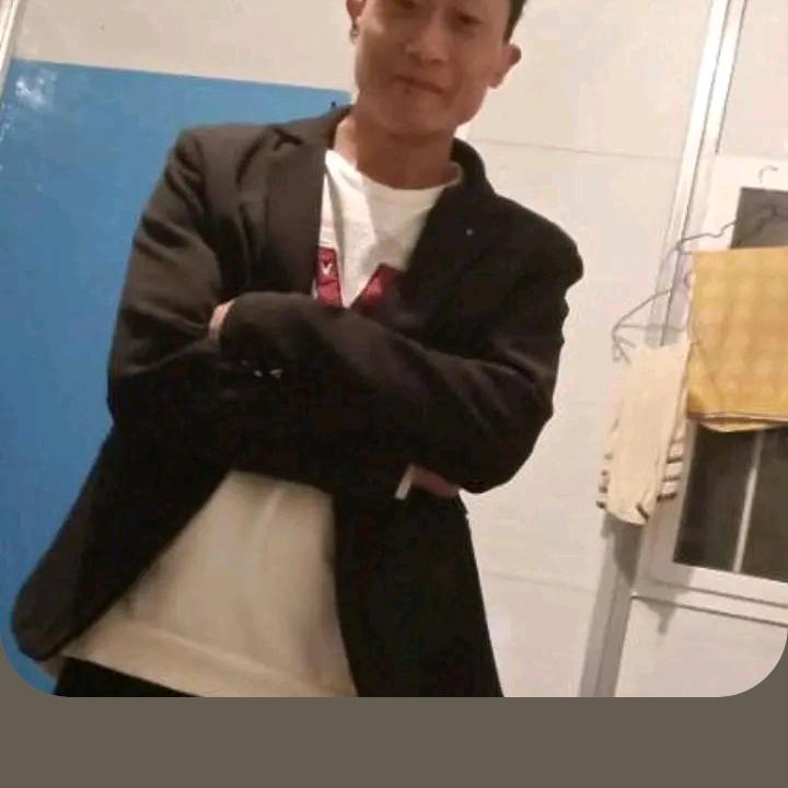 1939647774
