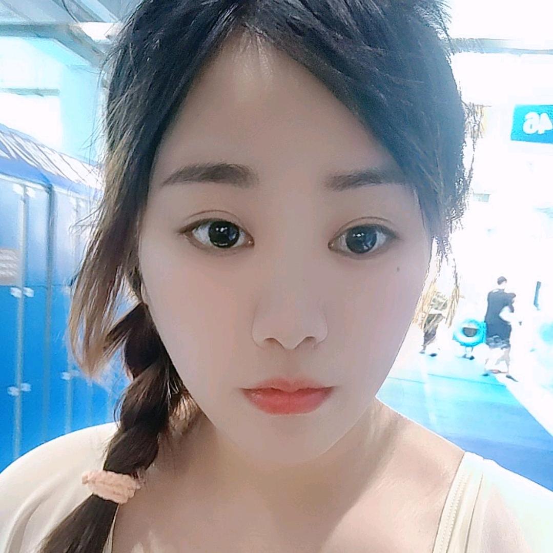 虫虫姑姑在努力