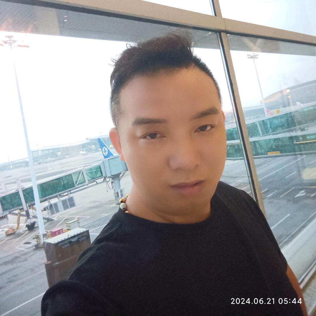 ℳℒℴѵℯ·餐饮人ོ华ꦿృ༊哥