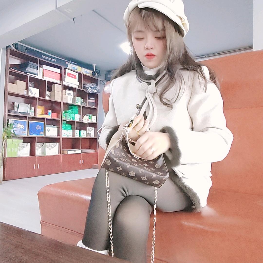 天上掉下个玲姐姐