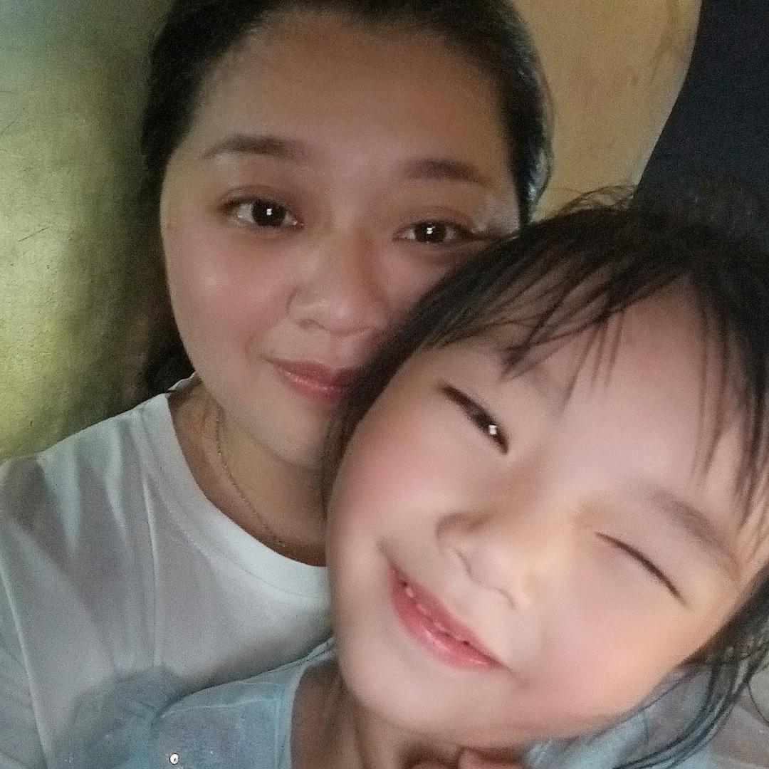 ¥¥👨‍👩‍👧‍👧欢$$