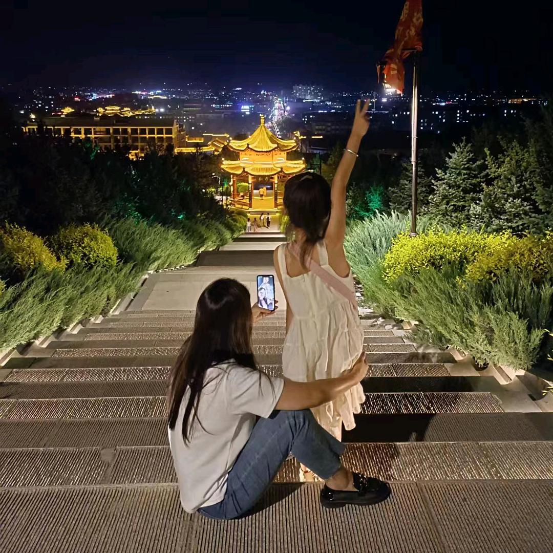 玥玥家_水晶服饰内衣专区H8