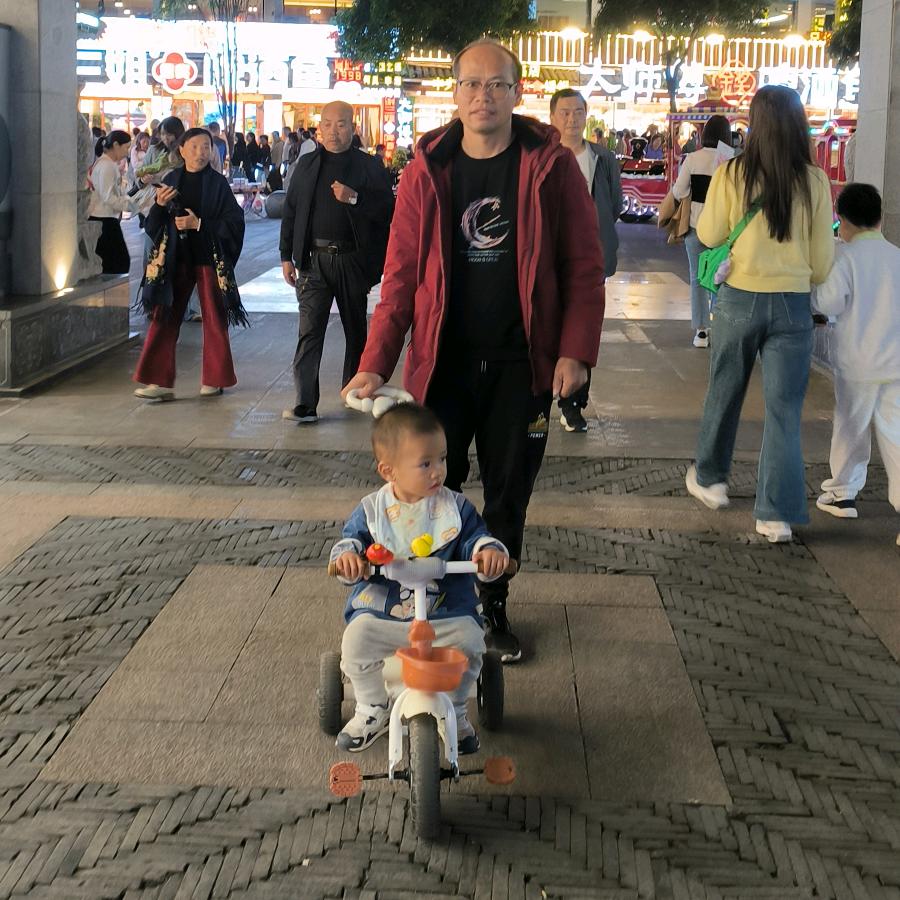 好心秦（首播）晚21:00聊天+带货