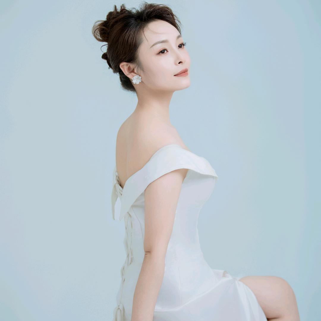 恒鑫装饰公司张艳