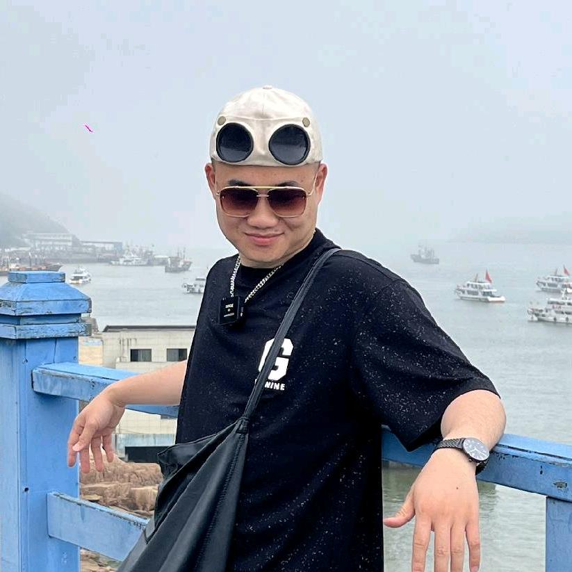 薇薇吃喝玩乐