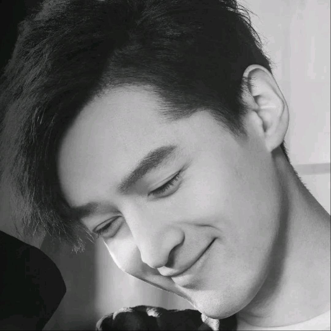 .ོ° 时光背后的我  ꦿ༊