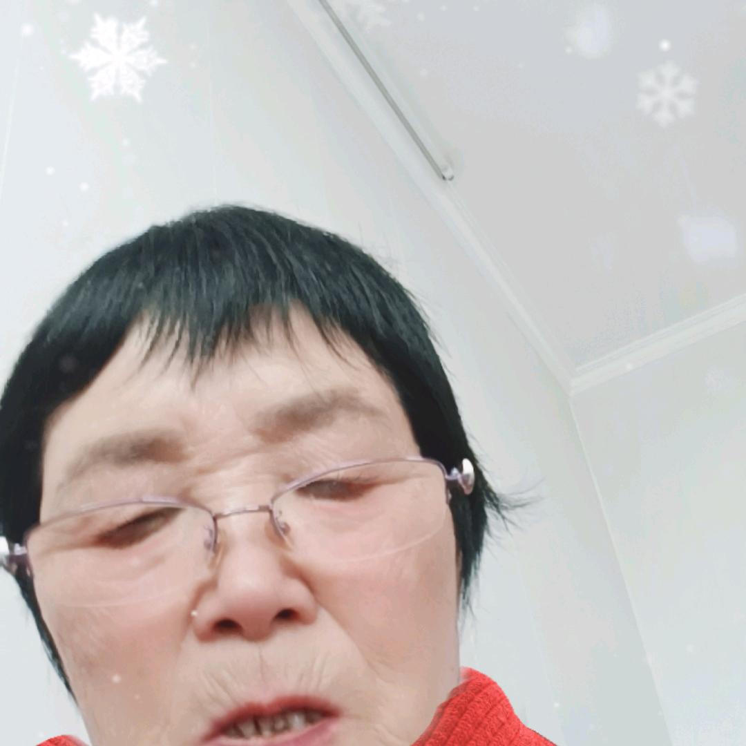 潘加英