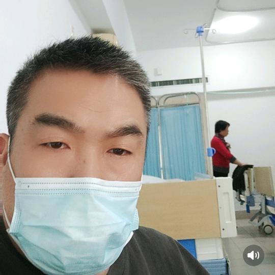 张楠