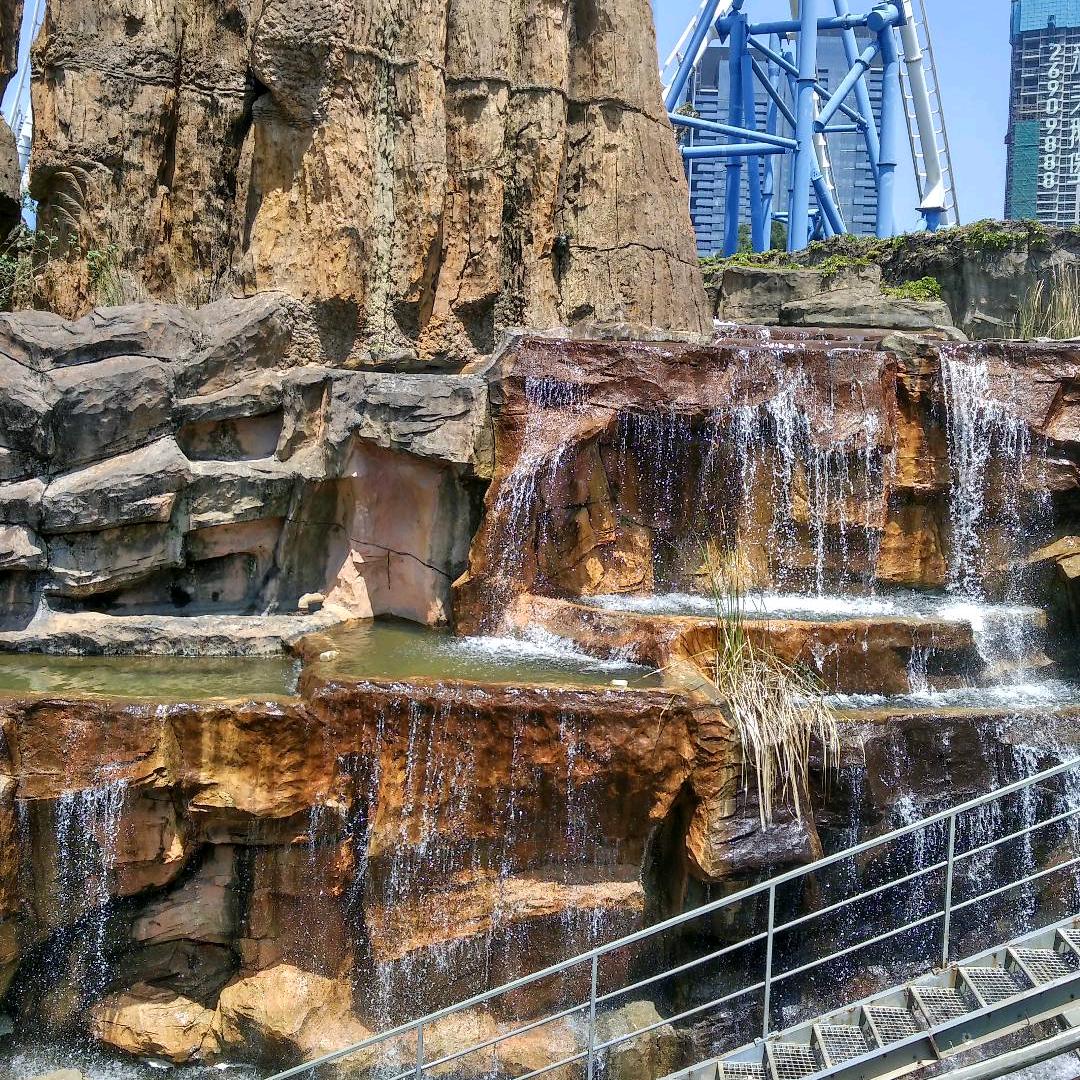 羊吃青草猫吃鼠