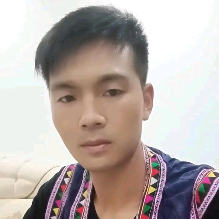 90后彞家药材小哥哥😜