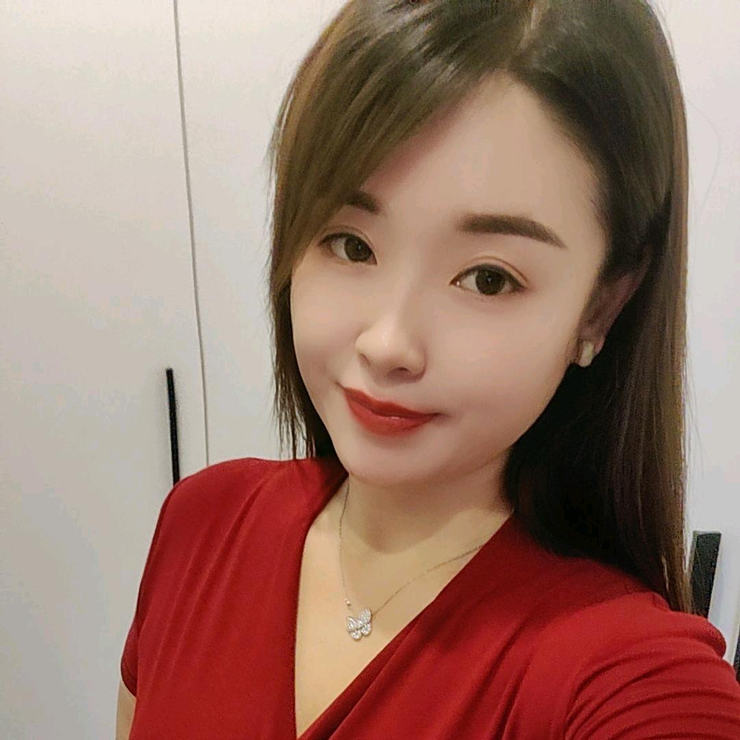 芳玲子