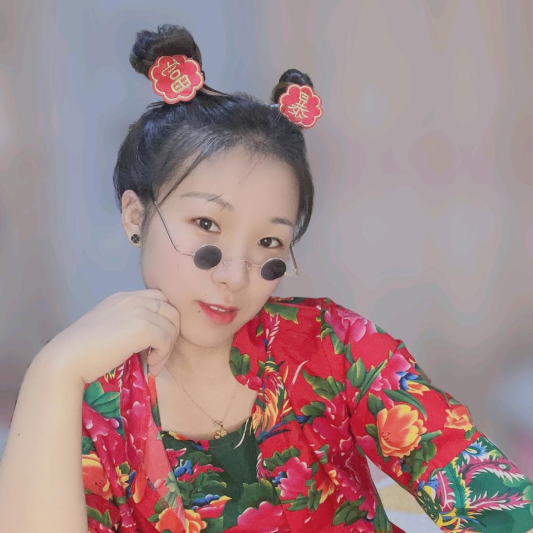 姑娘我💋这朵奇葩红遍天下