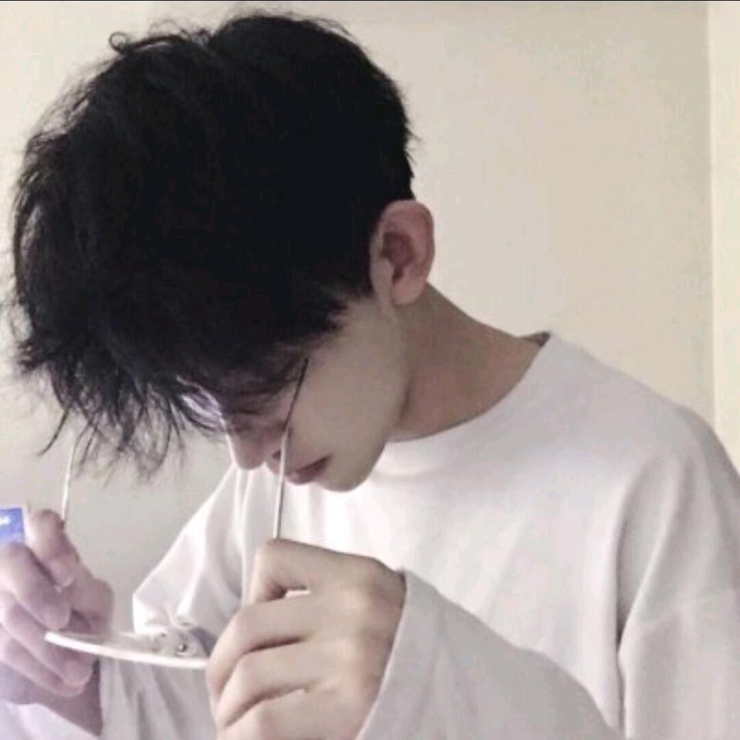 凌萬