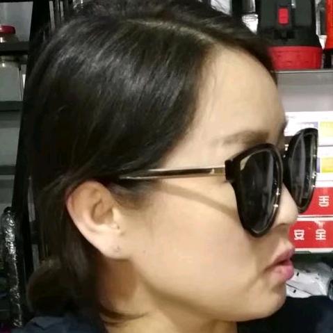 斯庆格日乐