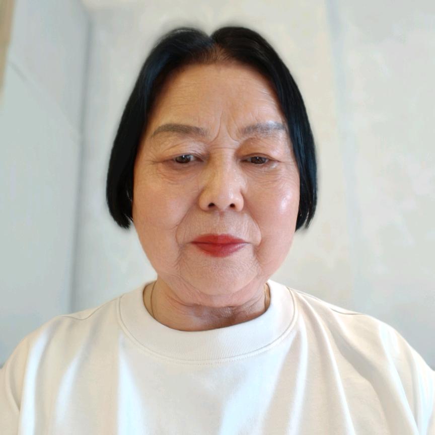 张亚拿