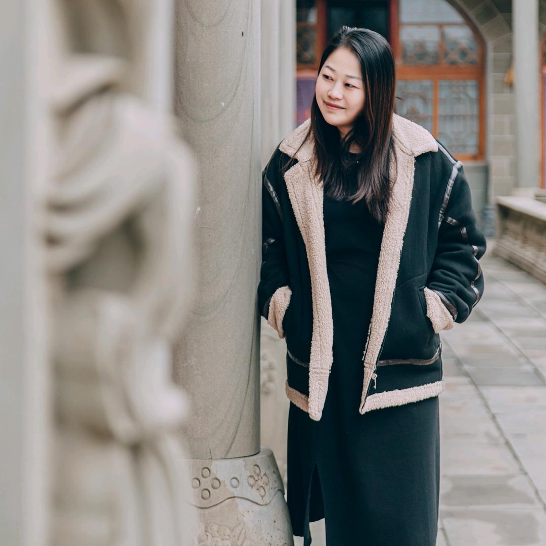 祀雨晴 （郝莎）