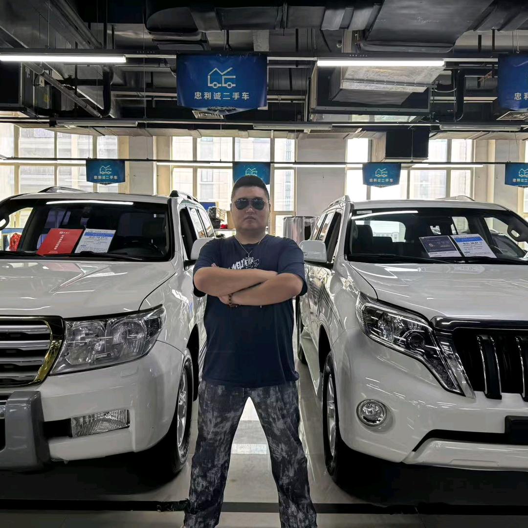沈阳亲民二手车-小罗