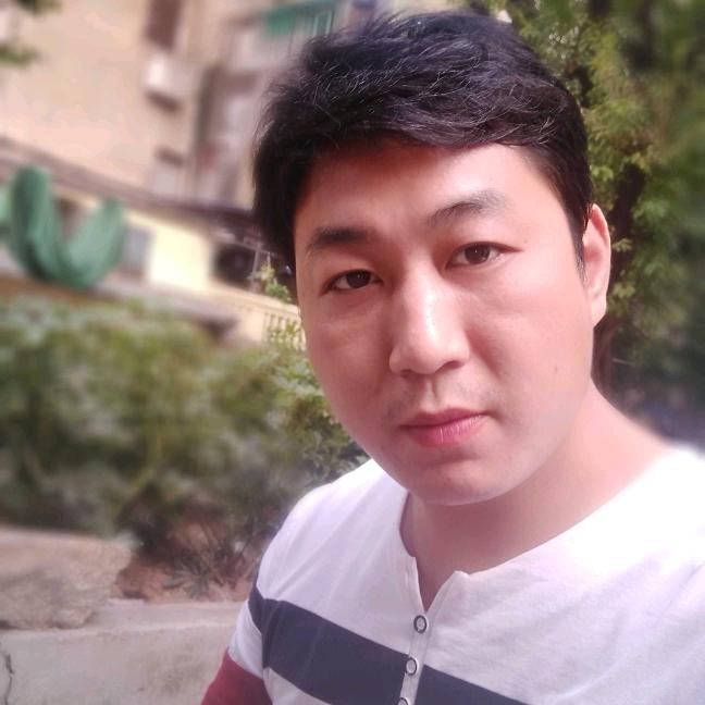 逐梦阿华.vlog