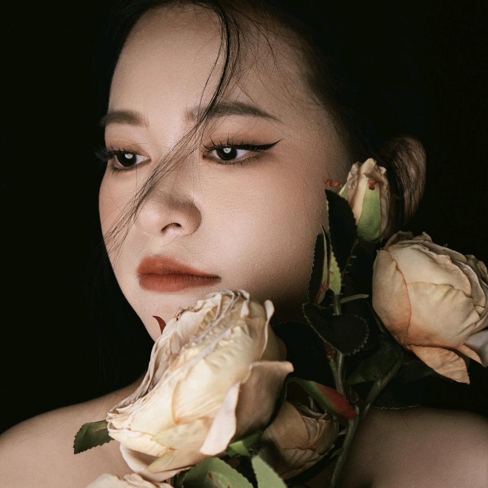 柠檬树下的小橙子