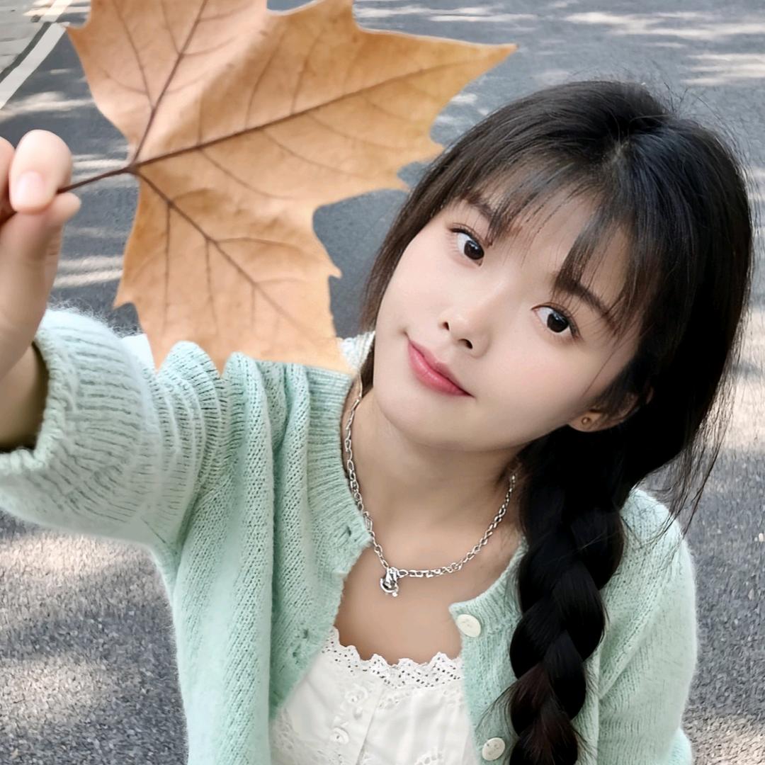 🍂((🍁小 xin 欣🍁))🍂