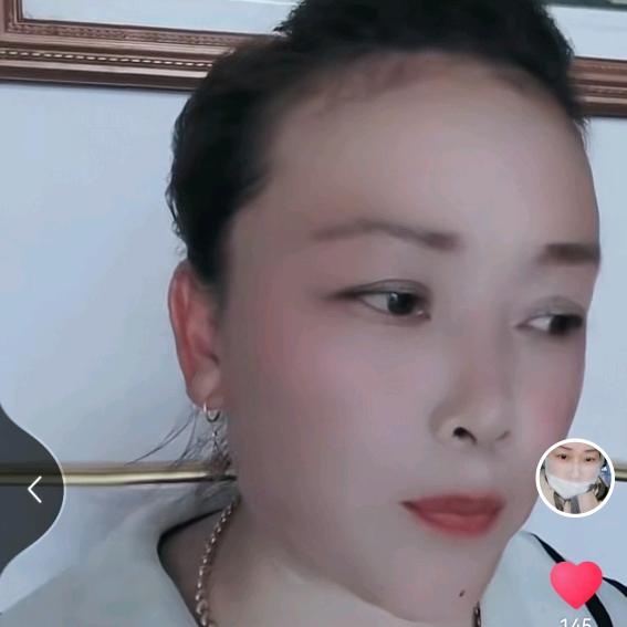 鸡头果.(女王..）帅帅姐