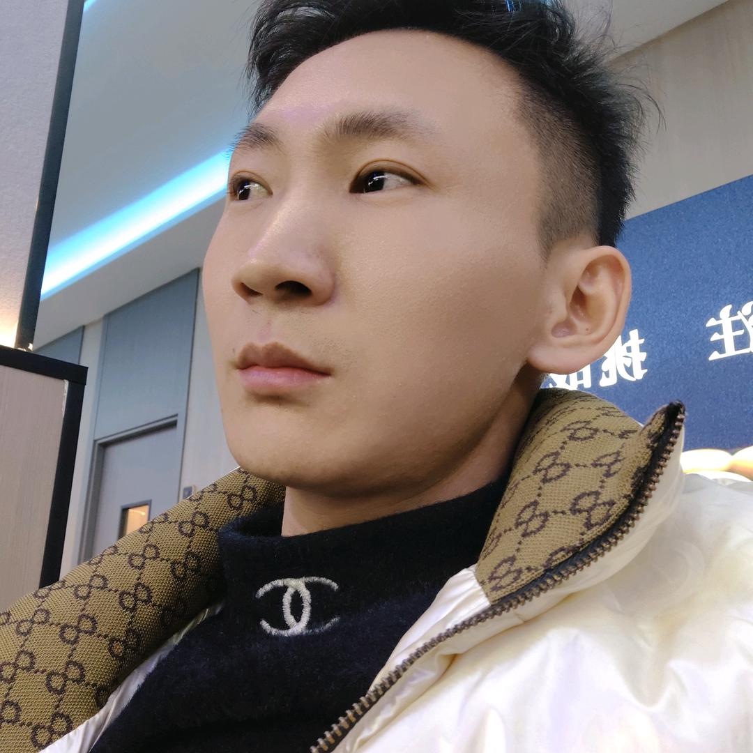 张三石✨